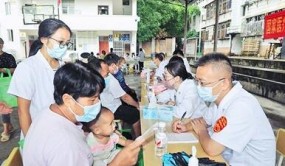 国家医疗队赴金平县开展巡回医疗活动